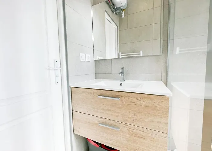 #ft Le Duplex Quiet & Renovated غرونوبل