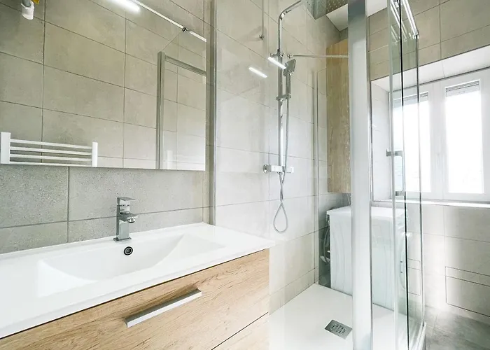 #ft Le Duplex Quiet & Renovated شقة غرونوبل